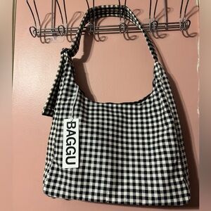 BAGGU Black & White Gingham Nylon Regular Shoulder Bag NWT